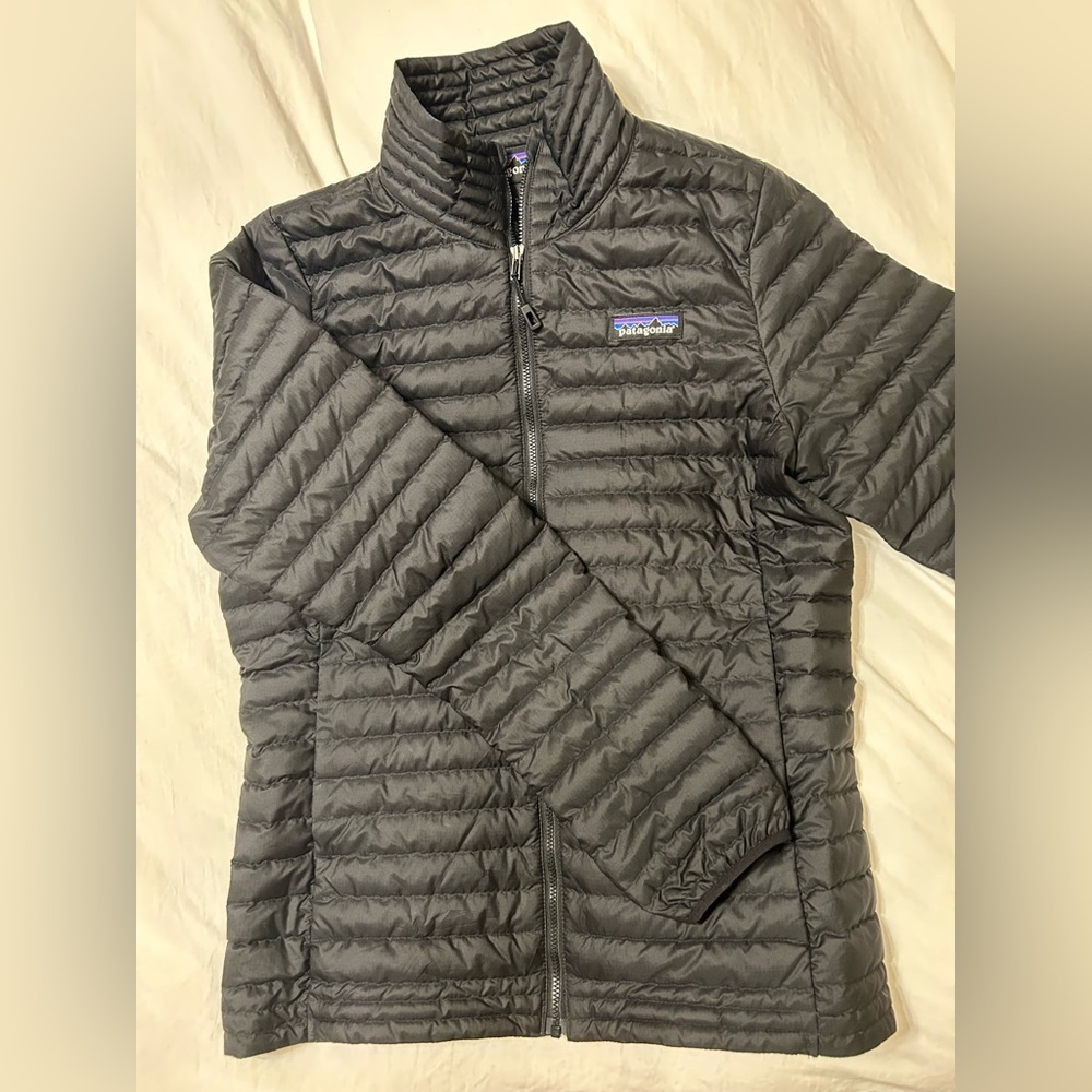 Black Patagonia Puffer Small